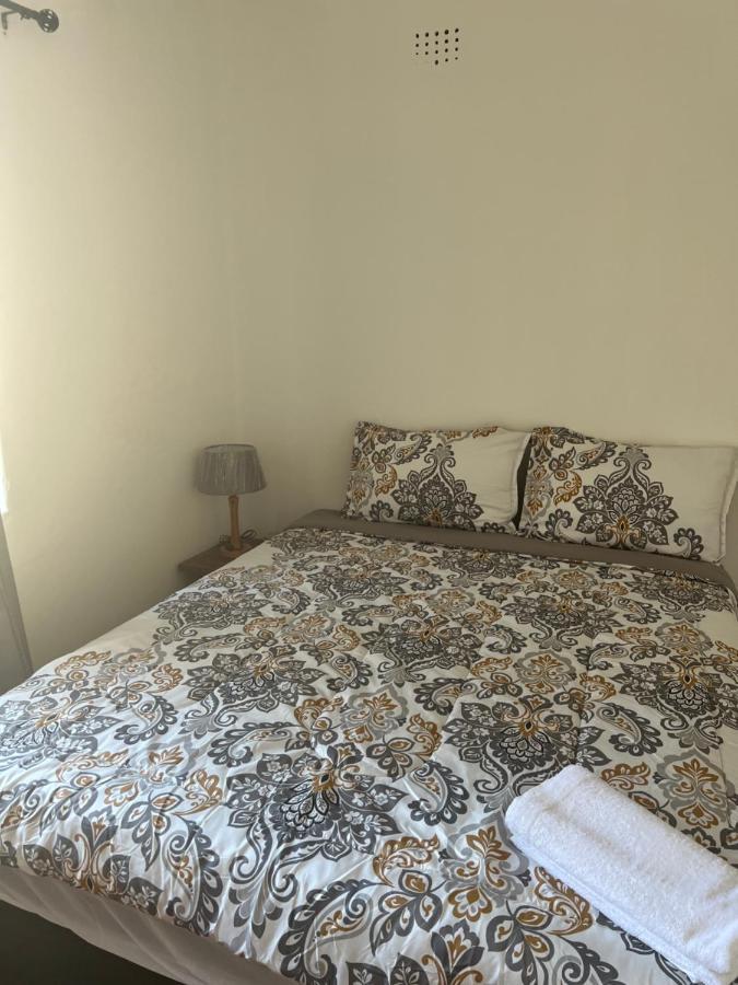 Mukala Lodge ルサカ エクステリア 写真